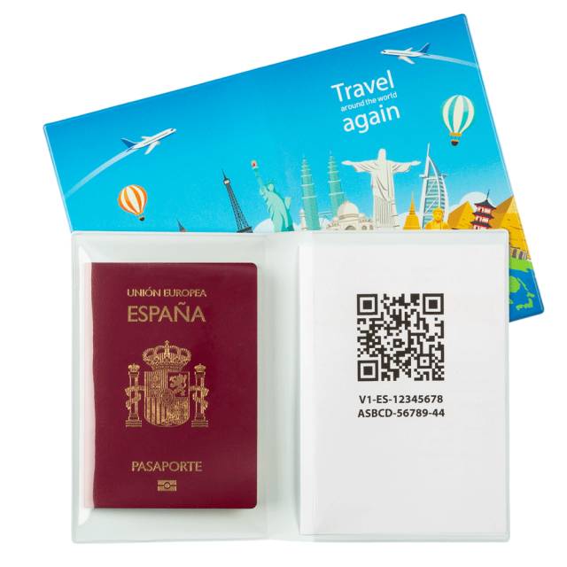 Triple Q: Funda personalizada con dos bolsillos para pasaporte y documentación de viaje..Funda para pasaporte.carpetilla-personalizable-pasaporte-y-documentacion-viaje.jpg